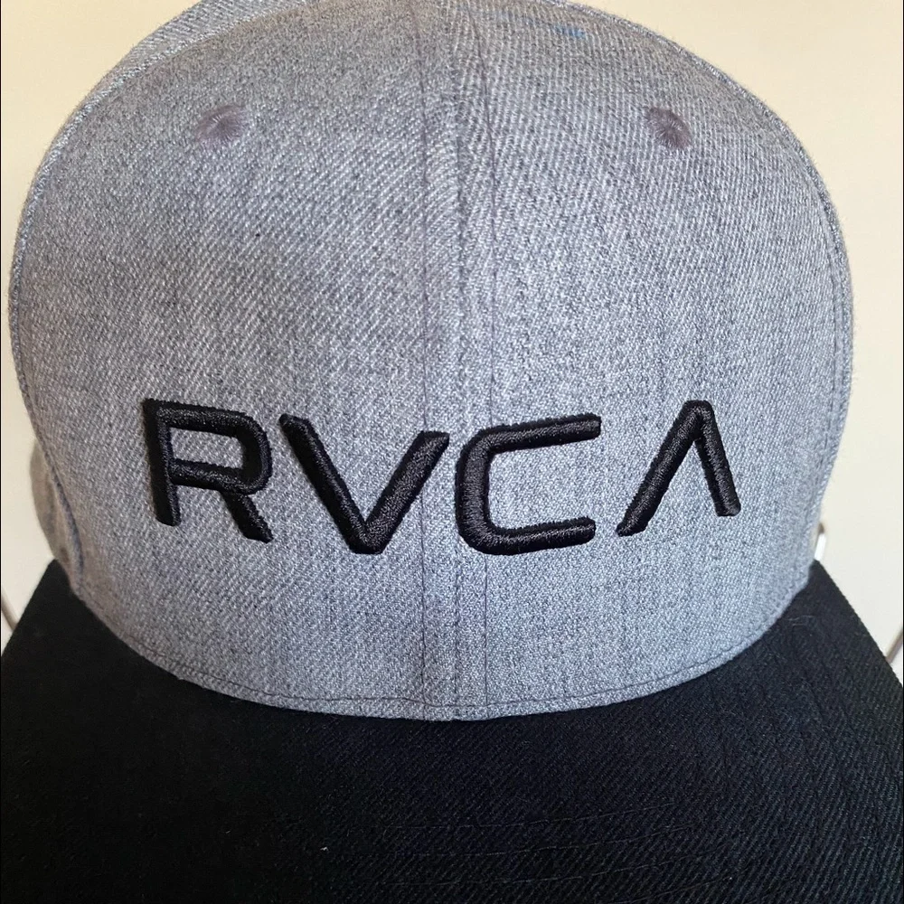 RVCA Cap - Picture 1 of 6